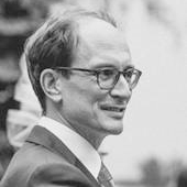 Professor Thomas Kleinlein