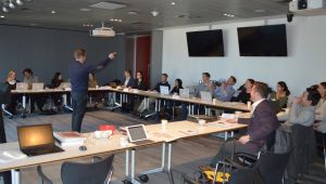 Investigating disruptive technologies from a legal perspective 