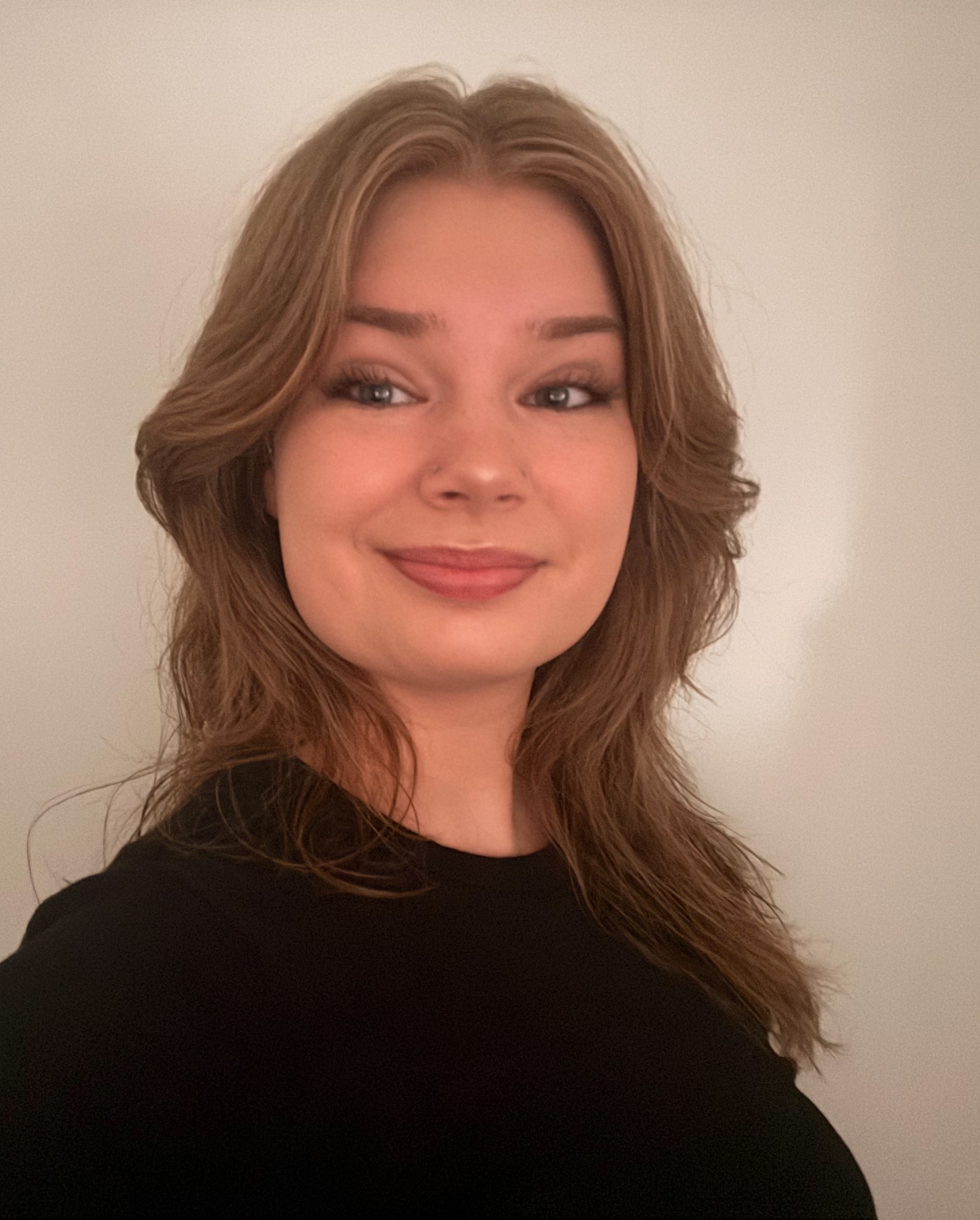 Caitlin Hull